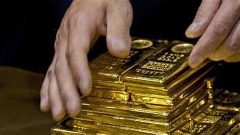 A­l­t­ı­n­ı­n­ ­k­i­l­o­g­r­a­m­ı­ ­8­9­ ­b­i­n­ ­6­0­0­ ­l­i­r­a­